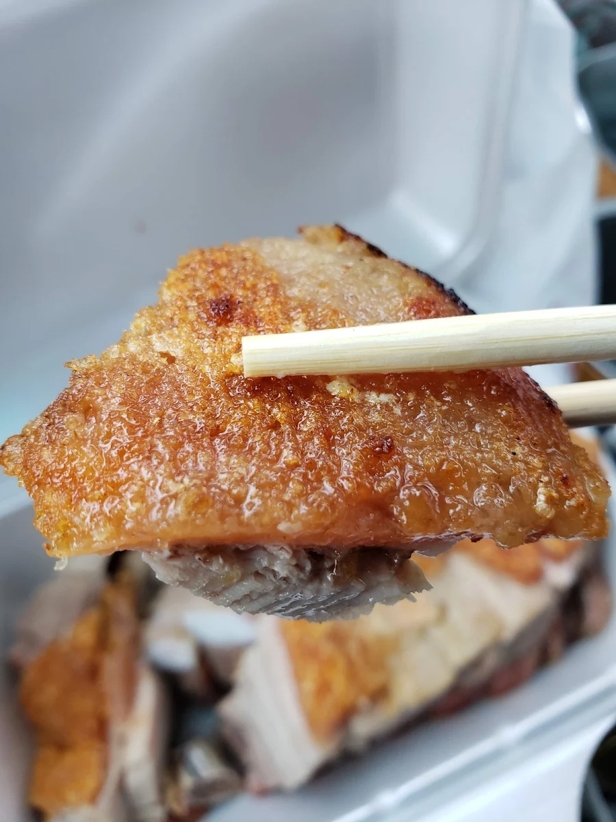 roasted pork belly per plate 脆皮烧腩仔每碟, Sun's BBQ Restaurant